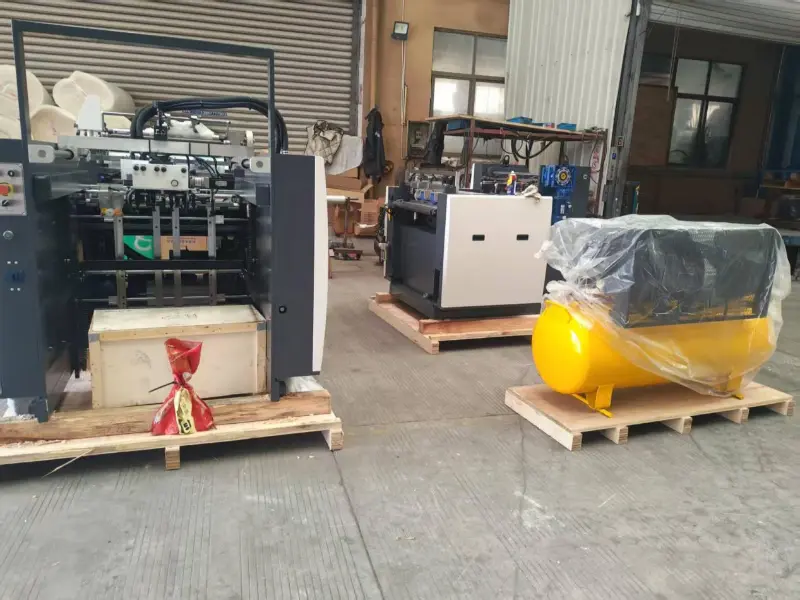 نیا اسٹار YFMA-760 خودکار پری کوٹنگ لامینیٹنگ مشین جلد ہی سعودی عرب میں کسی صارف کو بھیج دی جائے گی۔